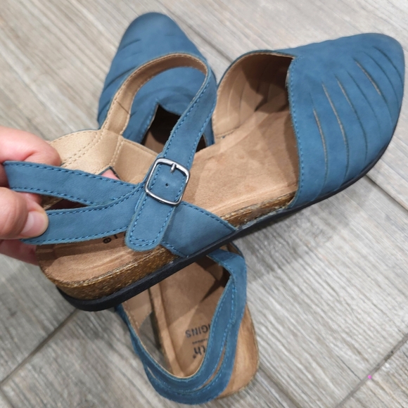 EARTH ORIGINS Palomo Peyton Moroccon Blue Leather Strappy Sandals, 9W, Nwot - Picture 8 of 11